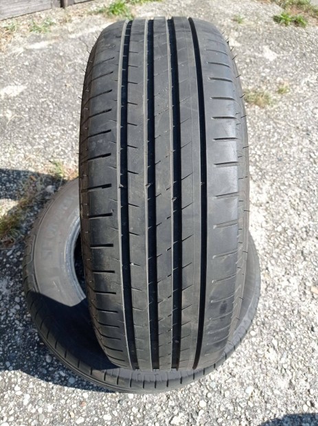 205/60 r16 80%os 2db Vredestein nyri gumi elad