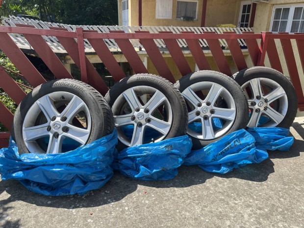 205/60 r16 Bridgestone téligumi 7x16 5x114,3 alufelni - Mazda