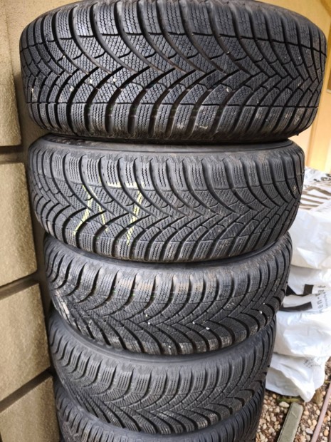 205/60r16 5x112, Semperit 8,7mm-es, 23-as téligumi garnitúra