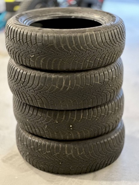 205/60r16 Goodyear Ultragrip 9 tli gumi vj:2018