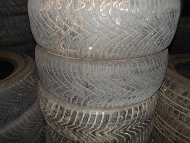 205/60r16 Kleber tli gumi ajndk szerelssel