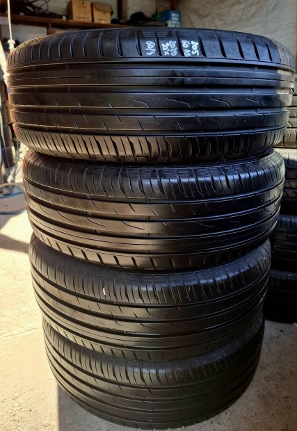 205/60r16 Toyo
