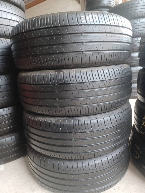 205/60r16 nyári 4db Falken