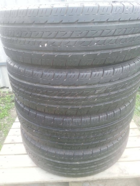 205/65R16C Lassa Transway2 kisteher nyári gumi garnitúra