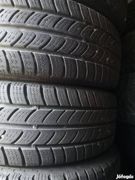 205/65R16C kisteherre Continental tligumik