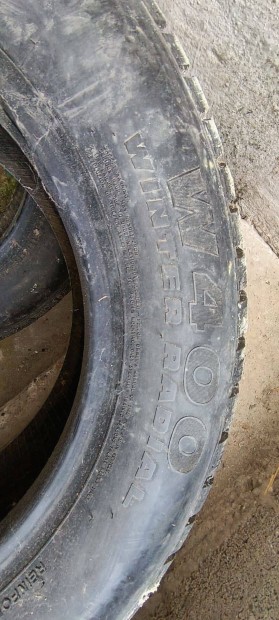 205/65 R15 téli gumi 4 db elado