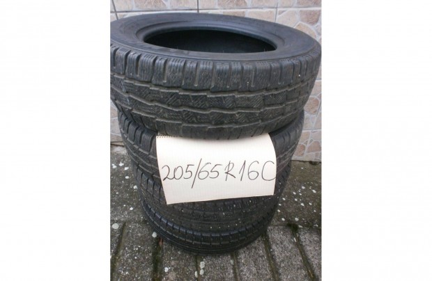 205/65 R16C Michelin kisteher tligumi 4 db