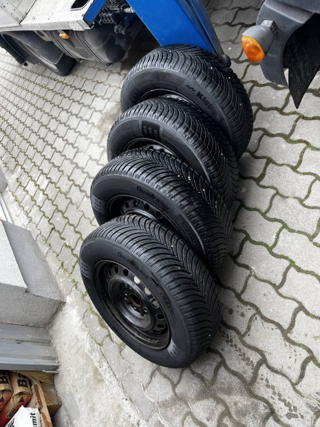205/65 r15 4évszakos újszerű