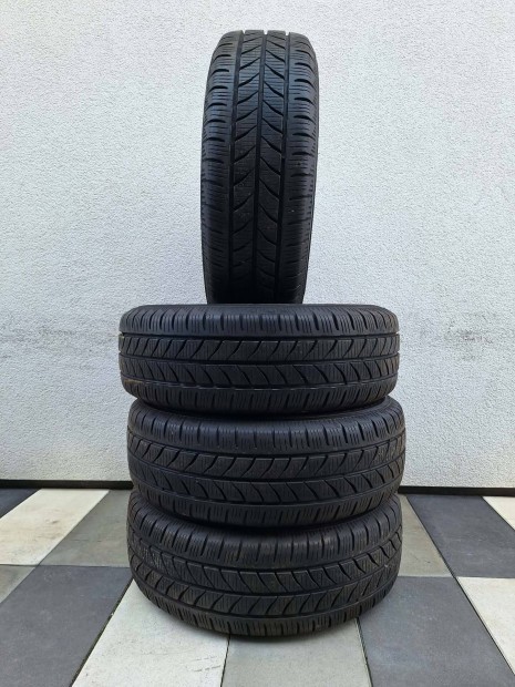 205/65 r16 C Yokohama WY01 kisteheraut� t�ligumi DOT1918