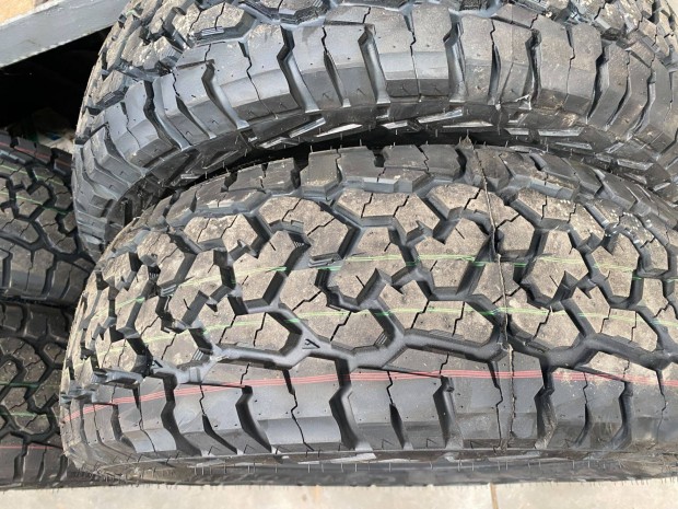 205/70R15 Comforser CF1100 Suzuki Kia terepjr gumi Nyregy, Alkony u