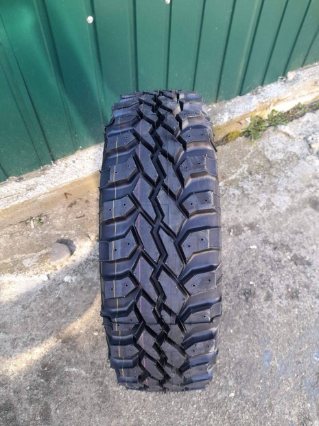 205/70R15 MT mints terepgumi