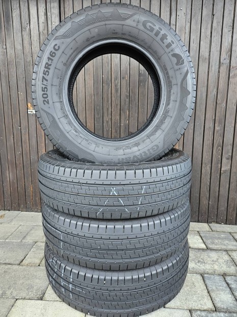 205/75R16C nyri gumik 