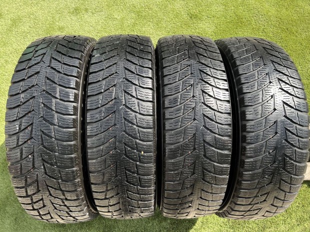 205/75 R16C Nokian SnowProof C téli gumi 5-6mm