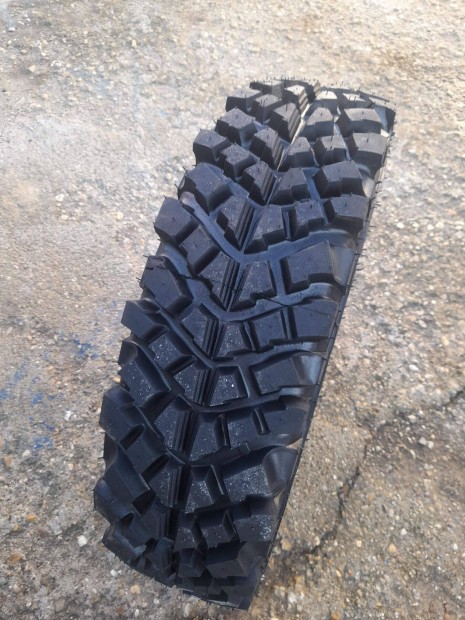 205/80R16 Cobra mintás terepgumi