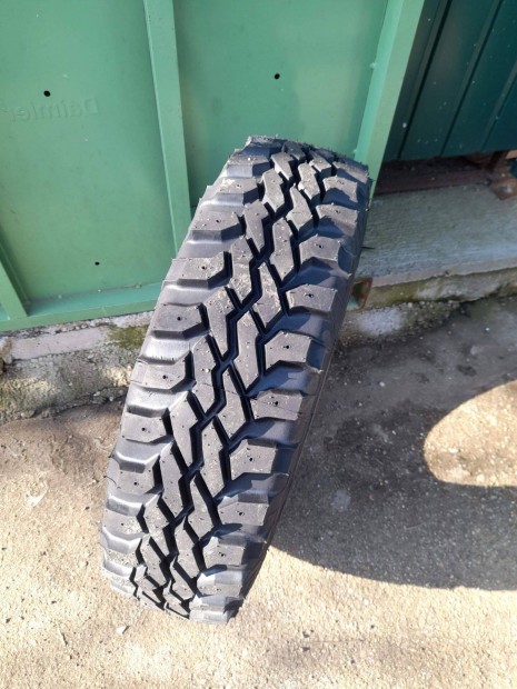205/80R16 Dakar mints terepgumi