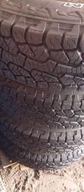 205/80R16 Hankook AT/M terepgumi �jszer� �llapot