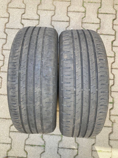 205 x 55 / 16 Continental ny�rigumi elad�