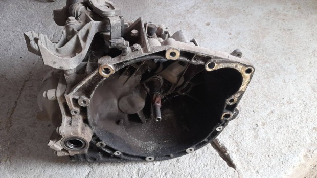 20LM01 2.2 HDI váltó Peugeot Citroen