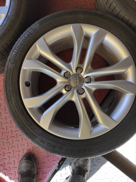 20" 20 5x112 Audi Q5 255/45r20 nyári 260eft/4db