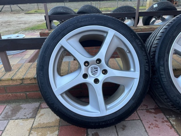 20" 5x130 Porsche Cayenne ktszles alufelni szett nyrigumikkal!