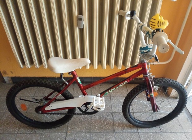 20-as BMX kerkpr.