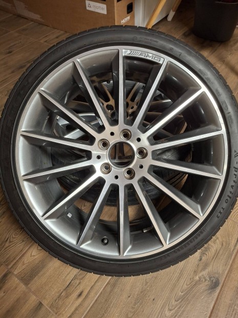 20-as Gyári AMG Turbina kétszéles alufelni