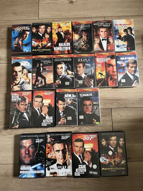 20 darabos James Bond kazettacsomag vhs 