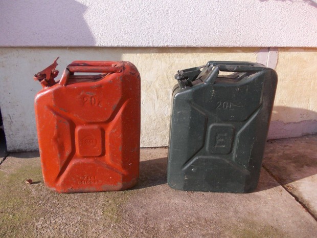 20 l-es marmonn kanna elad