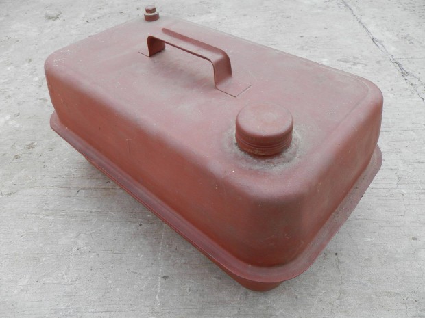 20l �zemanyagkanna f�m marmonkanna