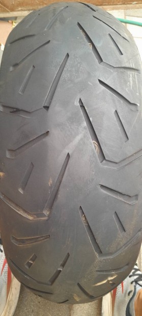 210/40 r18 motorgumi