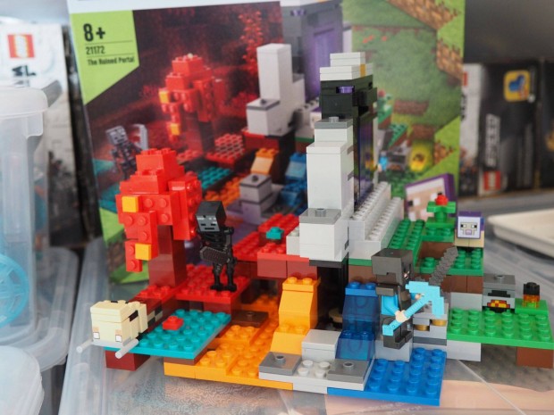 21172 LEGO Minecraft - A romos portl