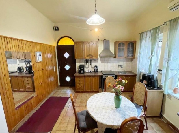 211 nm-es h�z elad� Budapest 17. ker. #5122723