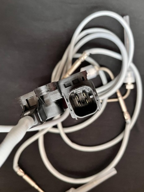 2122601, 2195351, kipufog�g�z h�m�rs�klet �rz�kel�