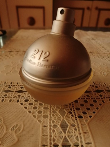 212 Carolina Herrera edp teszter 