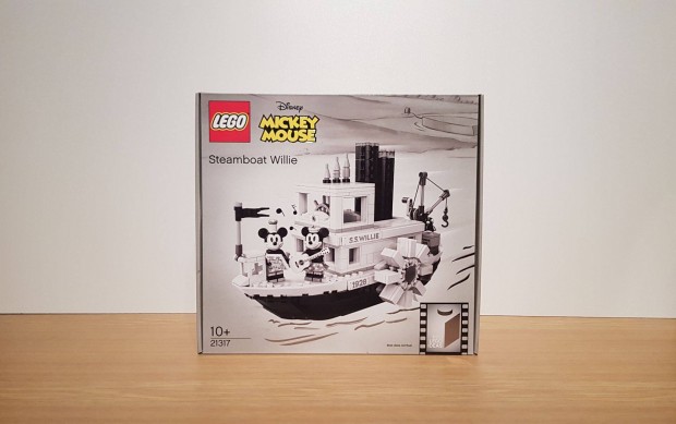 21317 LEGO Mickey Mouse - Steamboat Willie