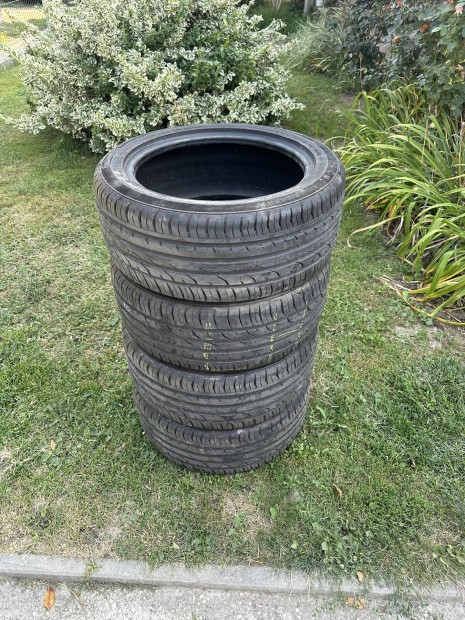 215/45R16 continental gumi eladó.
