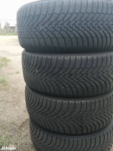 215/45R17 Kirusts jszer Falken tligumi Lerazs