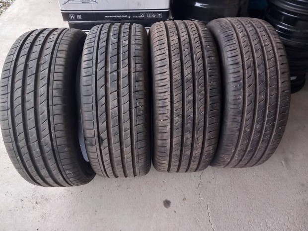 215/45R17 Nexen Barum Nyrigumi