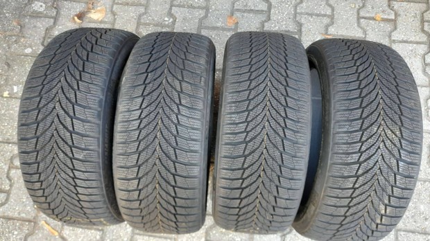 215/45R17 Nexen téligumi garnitúra