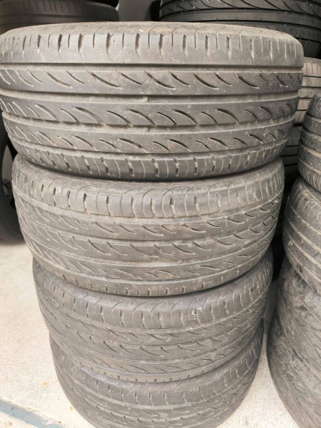 215/45R17 Pirelli nyárigumi olcsón