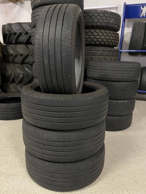 215/45R18 4 db Gumiabroncs 7 mm profil Dot 20