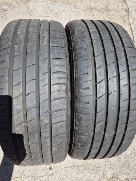 215/45R18  Nexen