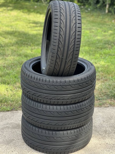 215/45/17 Hankook nyári gumi 4 db