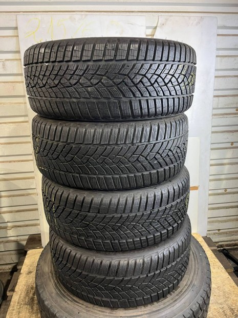 215/45 R17 91V XL, 7.5mm: Goodyear Ultragrip