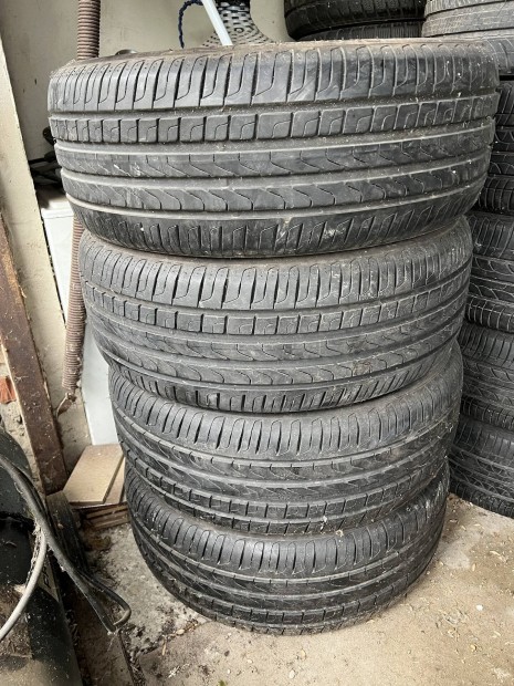 215/45 R18 pirelli 4db nyári gumi