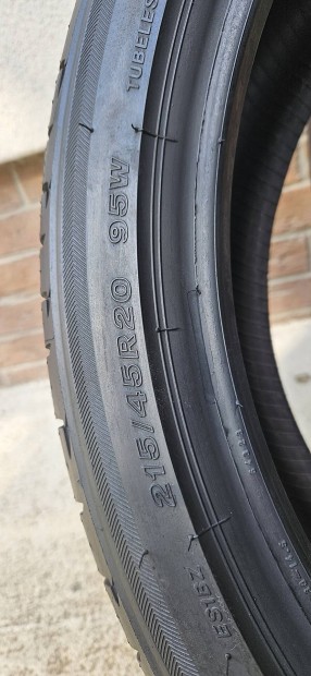 215/45 R20 Bridgestone