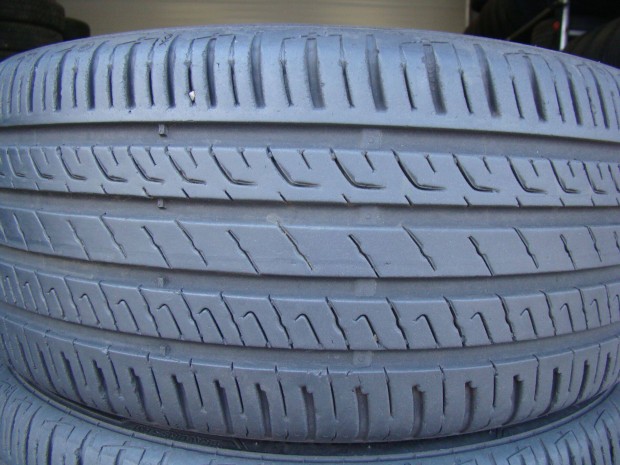 215/45 r17 Barum nyri gumi 215/45r17