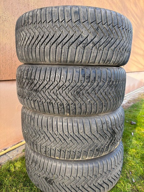 215/50R17 Tligumi