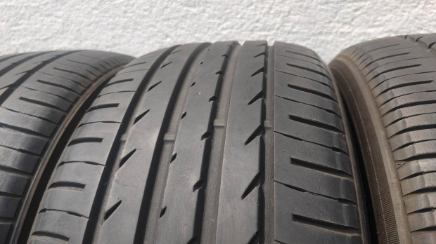 215/50R18 215/50 R18 215/50/18