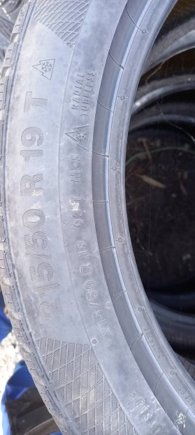 215/50R19 continental téligumi garnitura